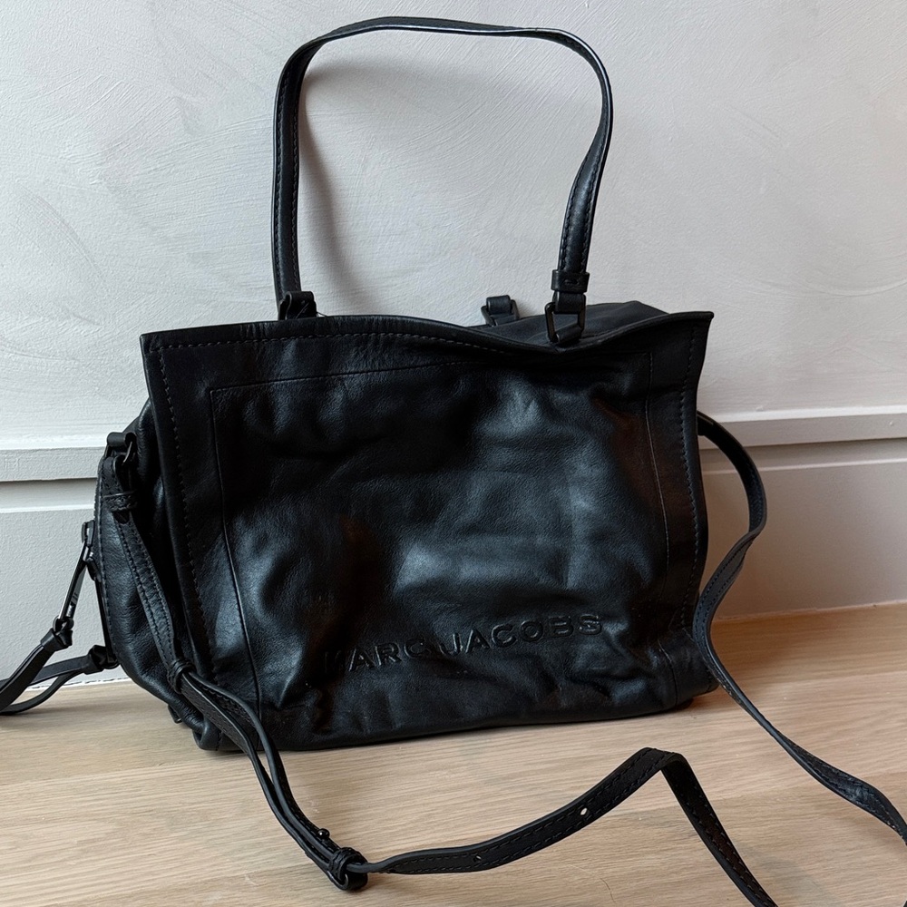 Marc Jacobs Black Leather Shoulder Bag